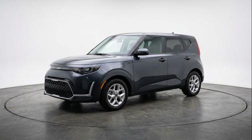 Gravity Gray 2025 Kia Soul LX