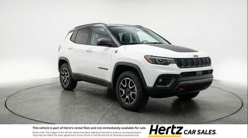 Bright White Clearcoat 2025 Jeep Compass Trailhawk
