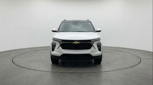 Summit White 2025 Chevrolet Trailblazer LT