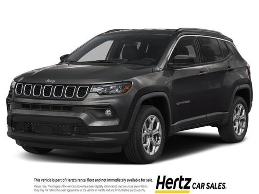 Diamond Black Crystal Pearlcoat 2025 Jeep Compass Latitude