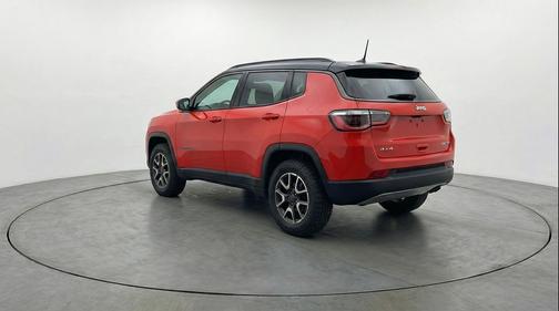 Red Hot Pearlcoat 2025 Jeep Compass Trailhawk