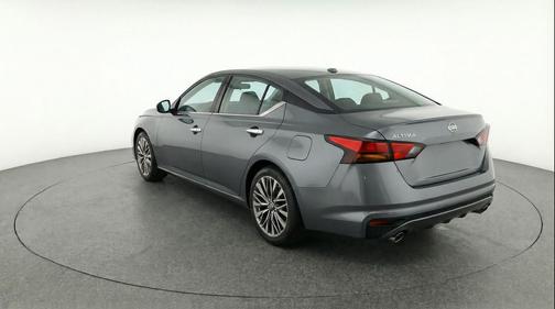 Gun Metallic 2025 Nissan Altima SV FWD