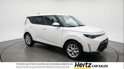 Snow White Pearl 2025 Kia Soul LX