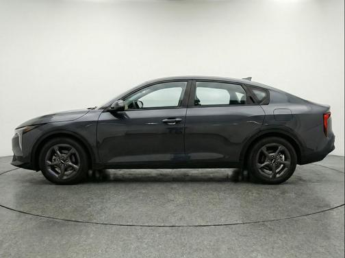 Interstellar Gray 2025 Kia K4 LXS