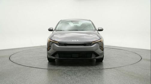 Interstellar Gray 2025 Kia K4 LXS