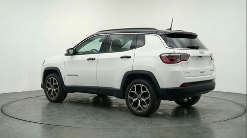 Bright White Clearcoat 2025 Jeep Compass Limited
