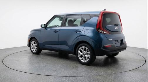 Gravity Gray 2025 Kia Soul LX