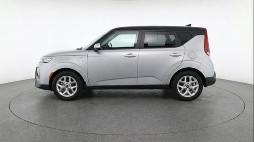 Steel Gray 2025 Kia Soul LX