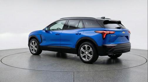 Riptide Blue Metallic 2025 Chevrolet Blazer 2LT