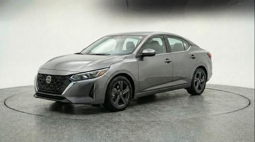 Gun Metallic 2025 Nissan Sentra SV