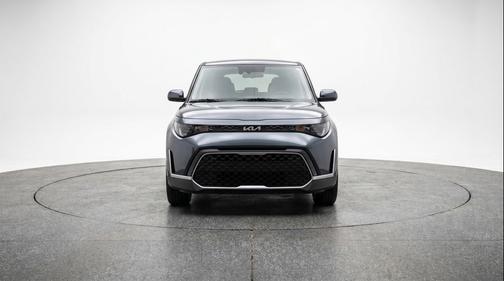Gravity Gray 2025 Kia Soul LX