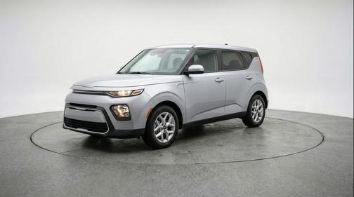Steel Gray 2025 Kia Soul LX