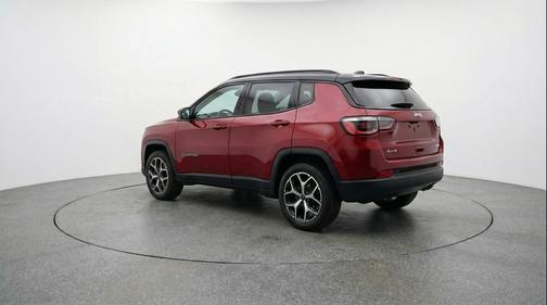 Red Hot Pearlcoat 2025 Jeep Compass Limited