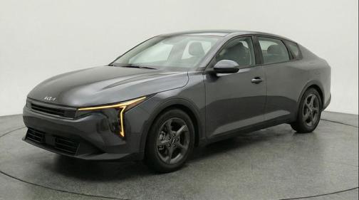Interstellar Gray 2025 Kia K4 LXS