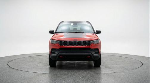 Red Hot Pearlcoat 2025 Jeep Compass Trailhawk