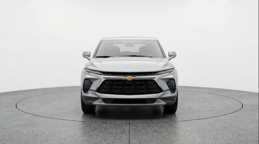 Sterling Gray Metallic 2025 Chevrolet Blazer 2LT