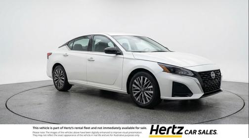 Glacier White 2025 Nissan Altima SV FWD