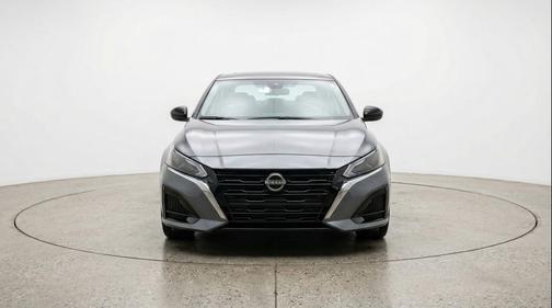 Gun Metallic 2025 Nissan Altima SV FWD