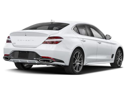 Uyuni White 2025 Genesis G70 2.5T