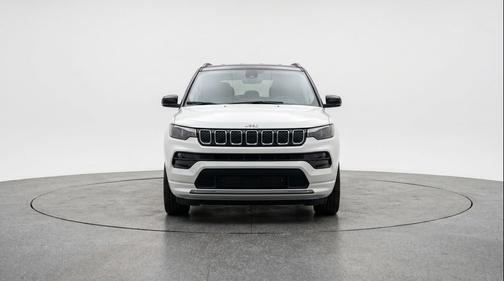 Bright White Clearcoat 2025 Jeep Compass Limited