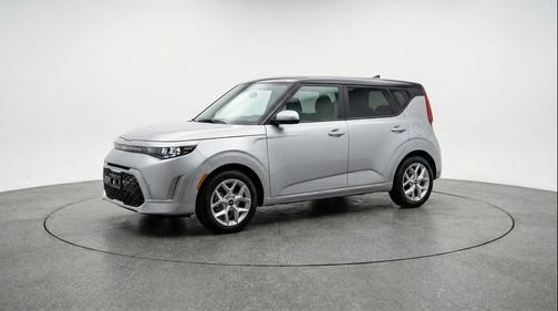 Steel Gray 2025 Kia Soul LX