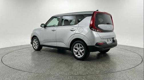 Steel Gray 2025 Kia Soul LX