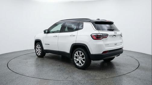 Bright White Clearcoat 2025 Jeep Compass Limited