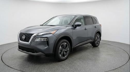 Gun Metallic 2025 Nissan Rogue SV