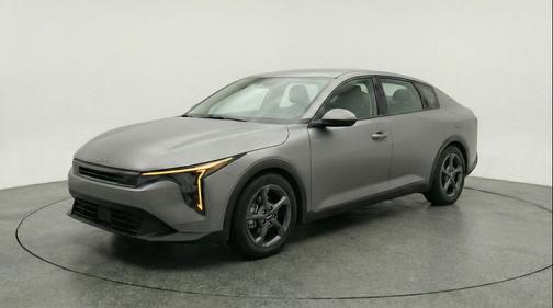 Morning Haze 2025 Kia K4 LXS