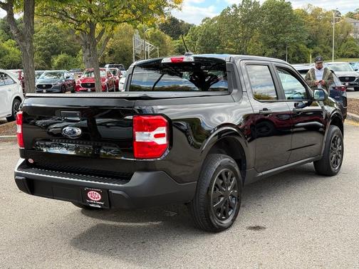 2024 Ford Maverick XL