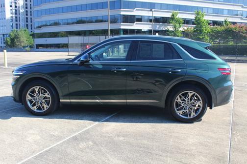 2022 Genesis GV70 2.5T