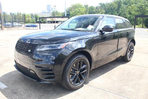 2026 Land Rover Range Rover Velar Dynamic SE