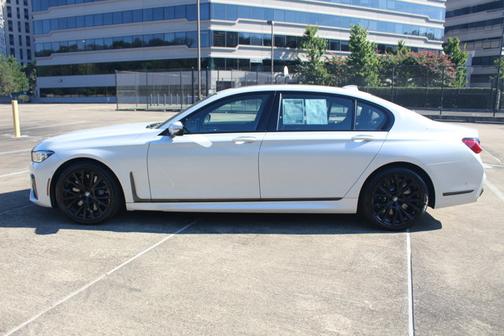 2022 BMW 750 750i xDrive