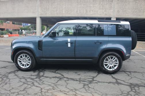 2025 Land Rover Defender S