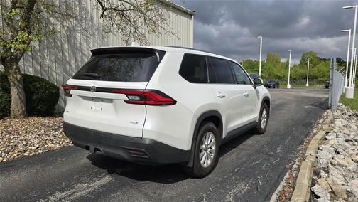 2024 Toyota Grand Highlander XLE