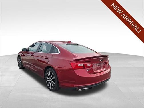 2021 Chevrolet Malibu FWD RS