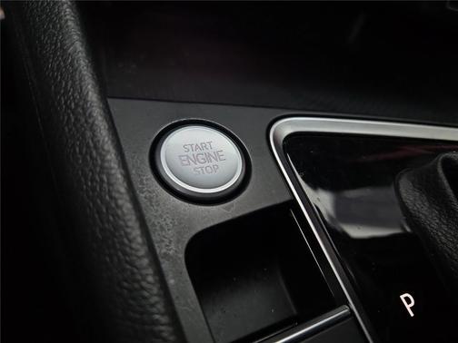 2019 Volkswagen Jetta GLI 2.0T 35th Anniversary Edition