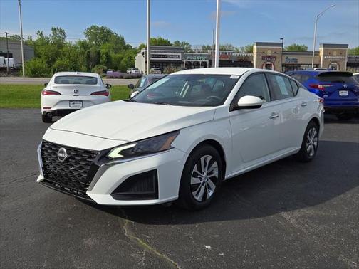 2023 Nissan Altima S FWD