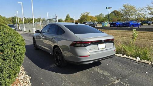 2025 Honda Accord Sport SE 1.5T