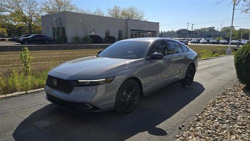 2025 Honda Accord Sport SE 1.5T