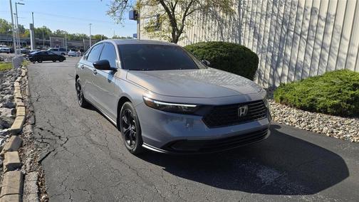 2025 Honda Accord Sport SE 1.5T