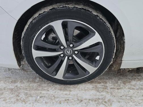 2025 Acura TLX Technology