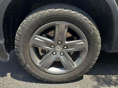 Modern Steel Metallic 2023 Honda Ridgeline RTL-E