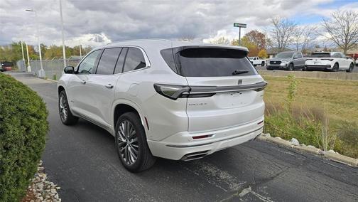 2025 Buick Enclave Avenir FWD