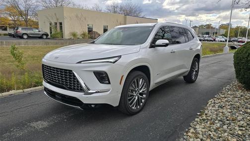 2025 Buick Enclave Avenir FWD