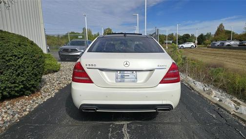 2013 Mercedes-Benz S-Class 4MATIC