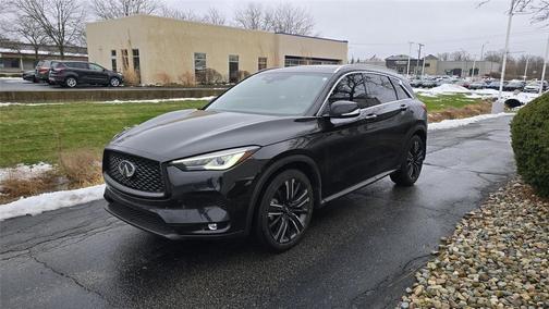2022 INFINITI QX50 LUXE AWD