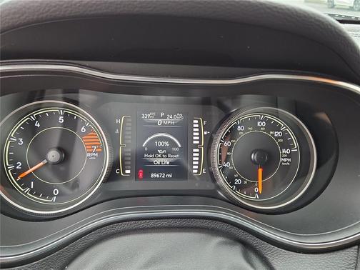 Sting-Gray Clearcoat 2019 Jeep Cherokee Latitude Plus