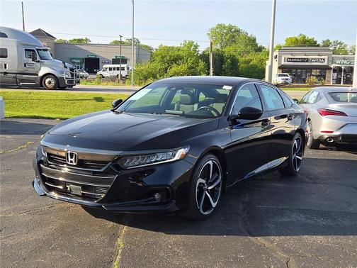Crystal Black Pearl 2022 Honda Accord Sport 1.5T