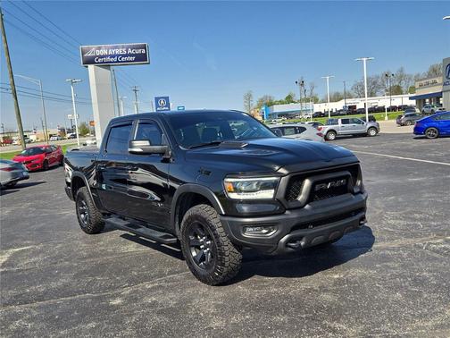 Diamond Black Crystal Pearl 2020 RAM 1500 Rebel
